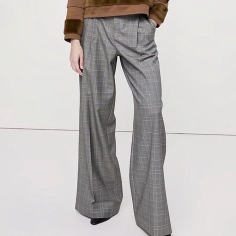 Dana Bucham Gray Plaid Women's Pants